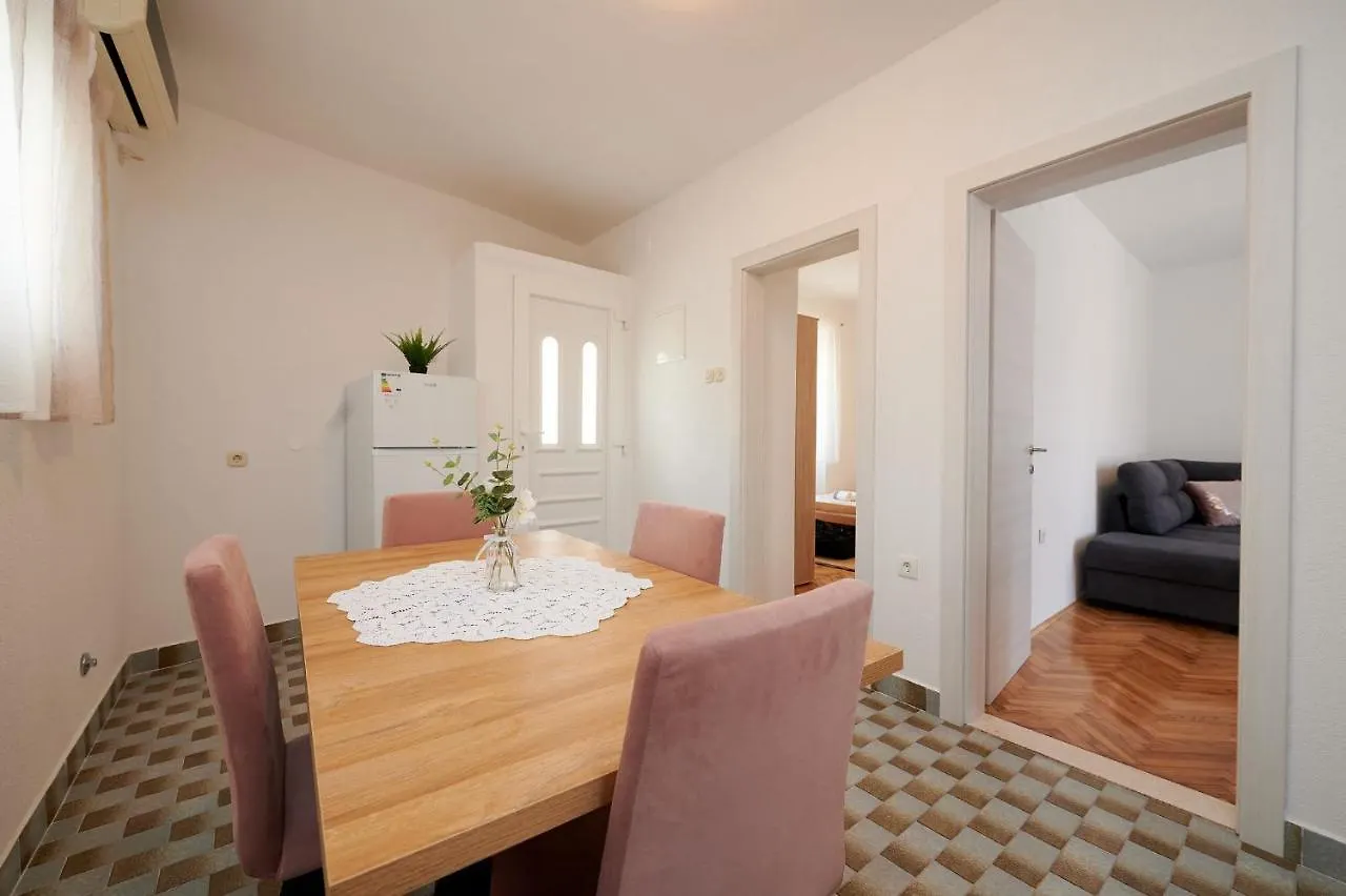 Apartman Filip&Vedran Apartment Trogir
